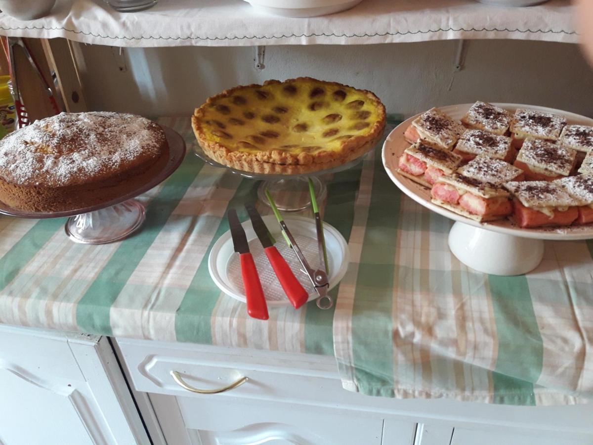 Da Giuse Bed & Breakfast Trebiano ภายนอก รูปภาพ