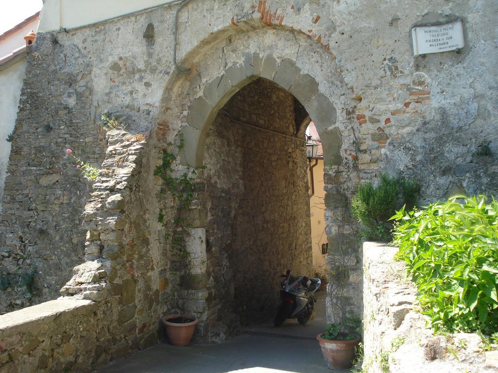 Da Giuse Bed & Breakfast Trebiano ภายนอก รูปภาพ