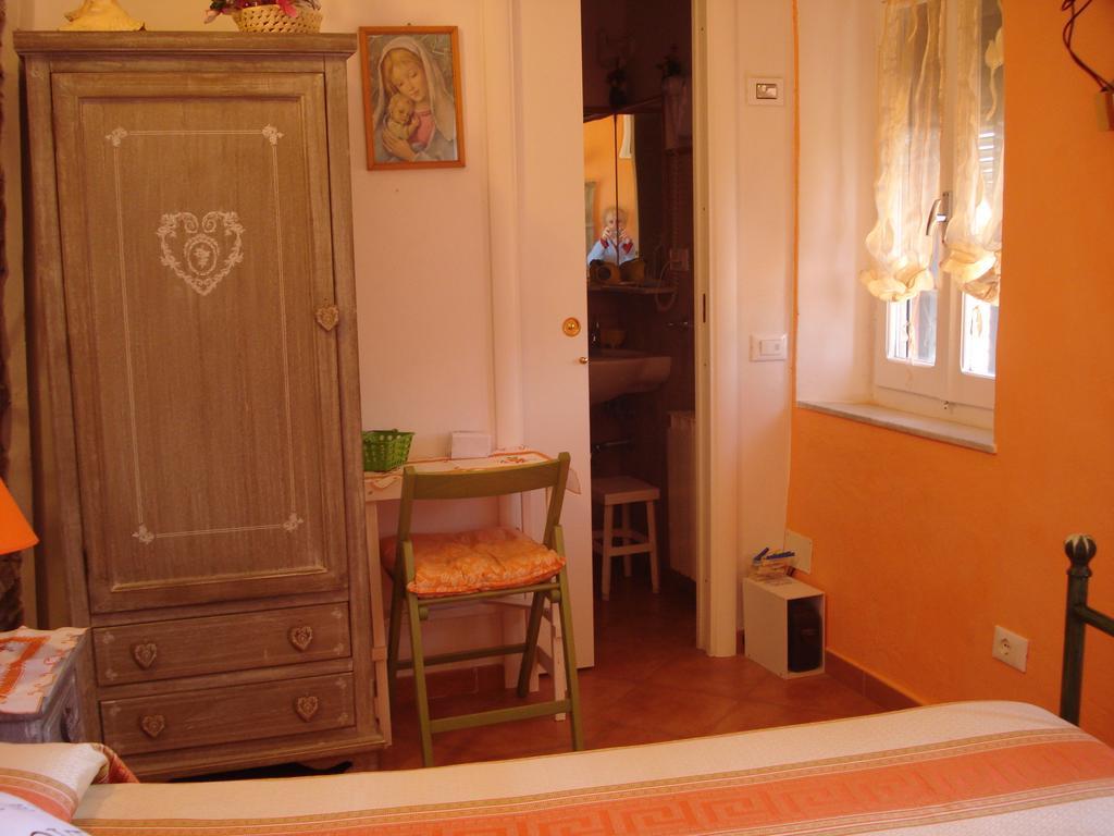 Da Giuse Bed & Breakfast Trebiano ภายนอก รูปภาพ